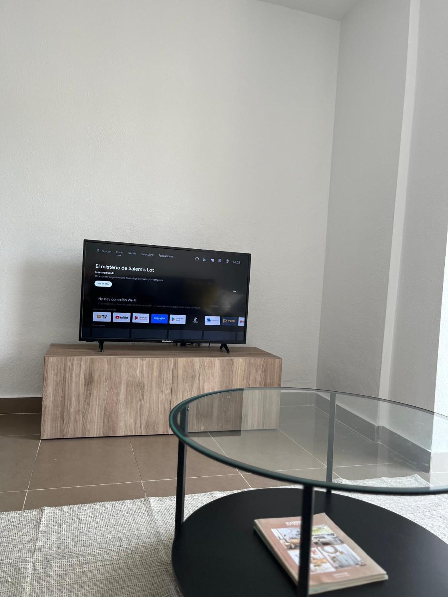 Malaga Prime Location - Stylish Apartment With Free Wifi, Free Parking, Steps From The Historic Center ภายนอก รูปภาพ